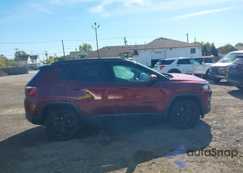 2021 Jeep Compass Altitude 4X4 from USA, damaged, VIN 3C4NJDBB5MT586759